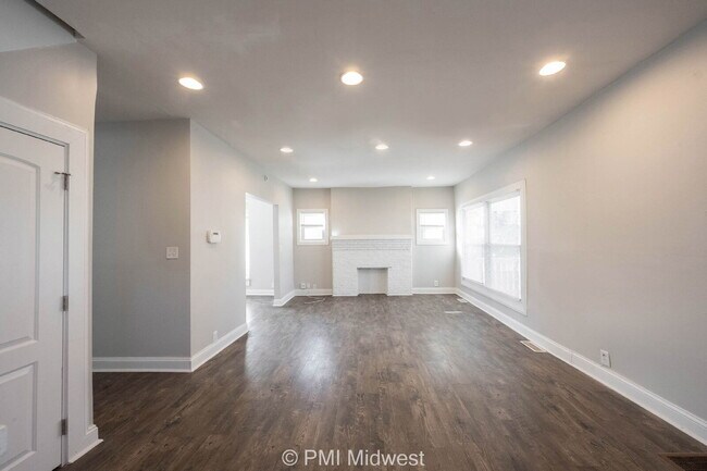 Photo - 3117 N Park Ave Apartment