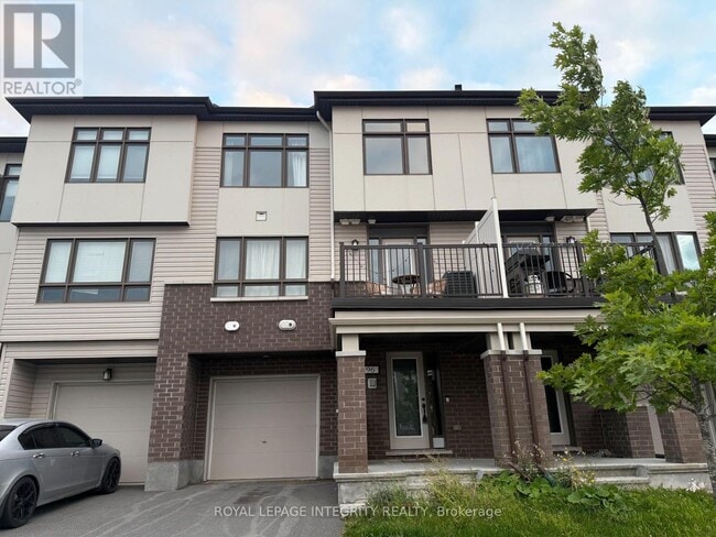 Photo du bâtiment - 96 Feathertop Ln