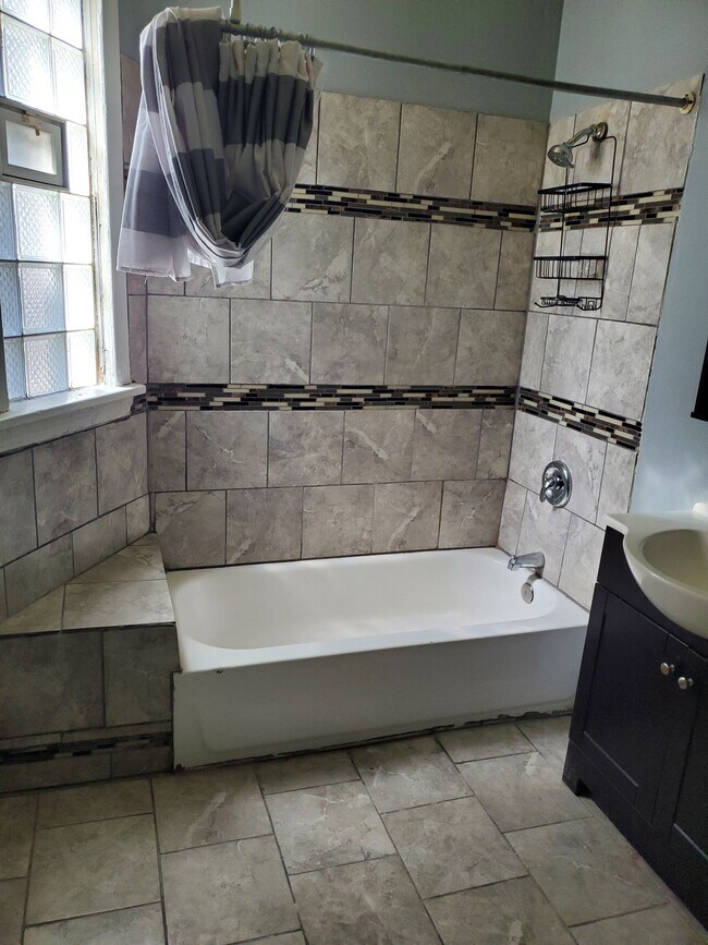 Foto del edificio - 3856 W Arthington St