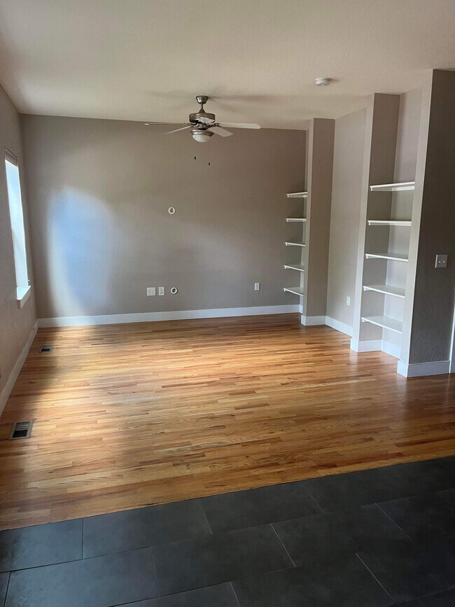 Foto del edificio - 4624 16th St