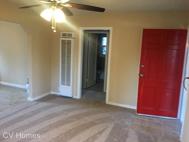 Building Photo - 3 br, 1 bath House - 2515 Fairfield St.
