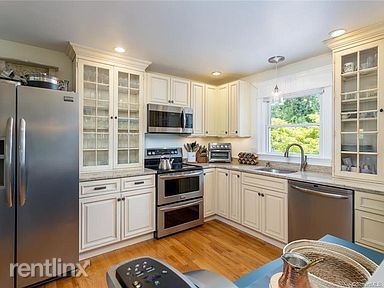 Foto del edificio - 3 br, 3 bath House - 39 Driftway Point Rd