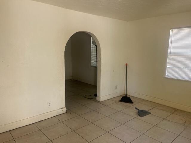 Foto del edificio - 601 W 4th St