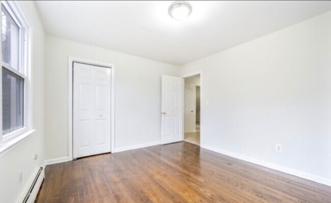 Dormitorio - 91 Broad St