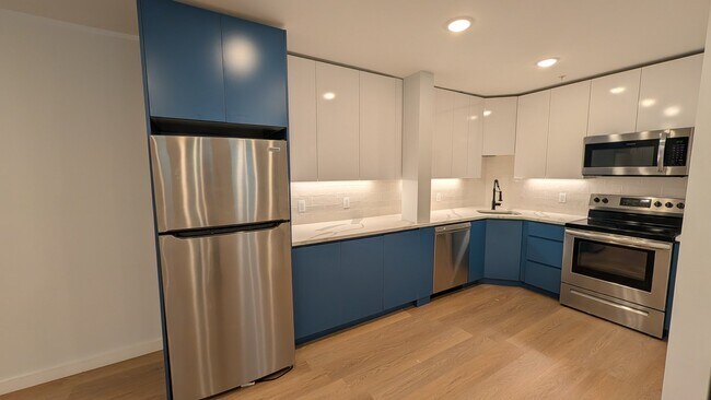 Foto del edificio - 55 Tunxis Ave