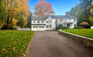 Building Photo - 142 Brookside Rd