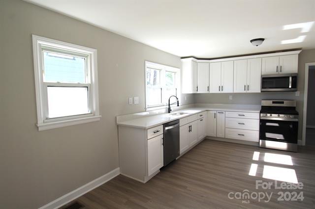 Foto del edificio - 4200 Firwood Ln