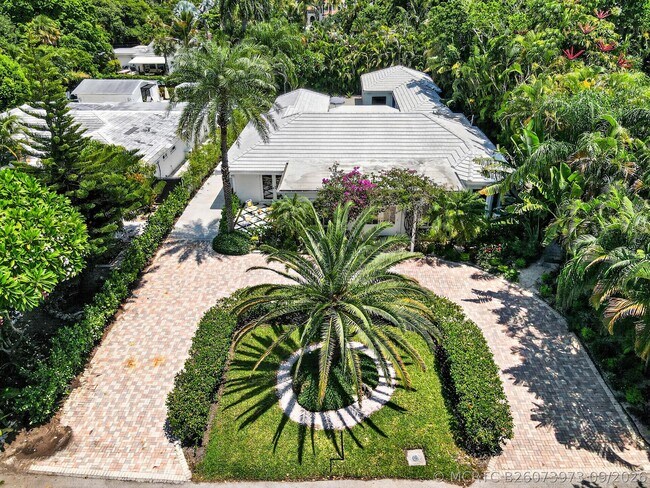 Foto del edificio - 714 S Atlantic Dr