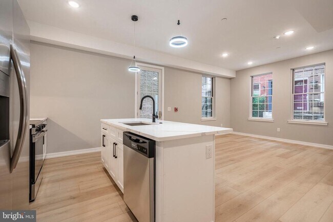 Foto del edificio - 713 S Mildred St