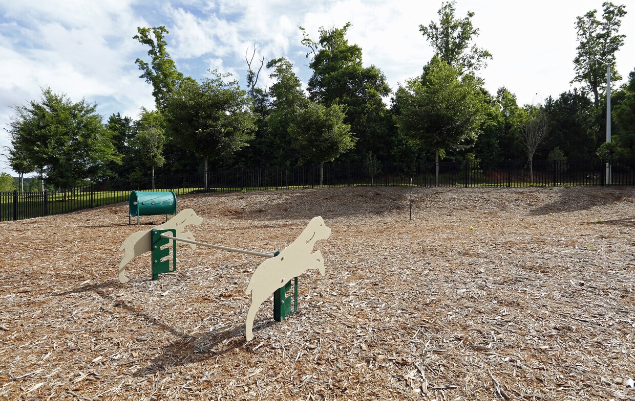 Legacy at Wakefield Apartments 14411 Callaway Gap Rd Raleigh, NC