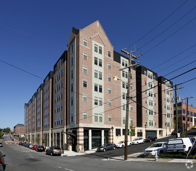 8 1/2 Canal Street Apartments - Richmond, VA | Apartments.com