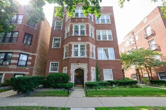 Building Photo - 734 Hinman Ave