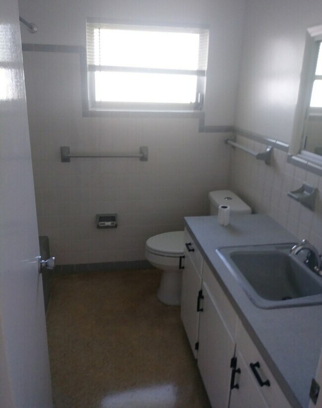 2029 Arbuckle Creek Rd Unit 21, Sebring, FL 33870 Condo for Rent in