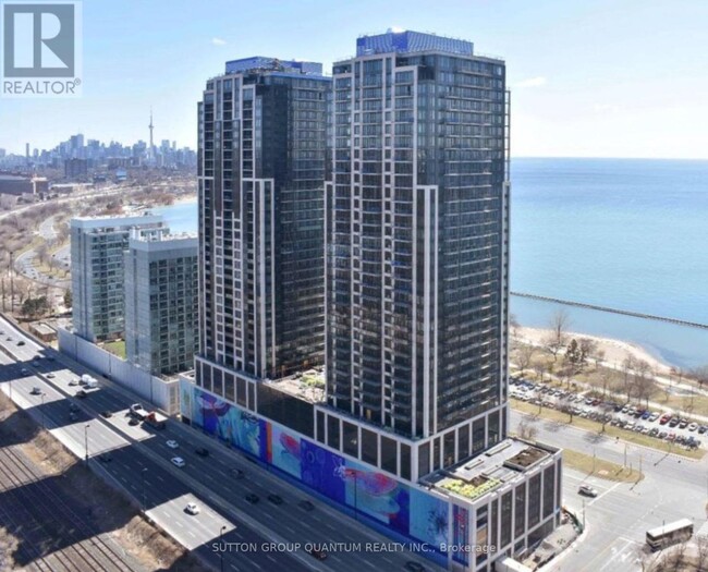 Photo du bâtiment - 1926-1926 Lake Shore Blvd W