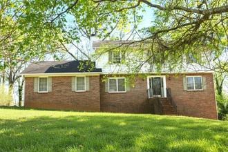 Building Photo - 4546 Brandon Dr SW