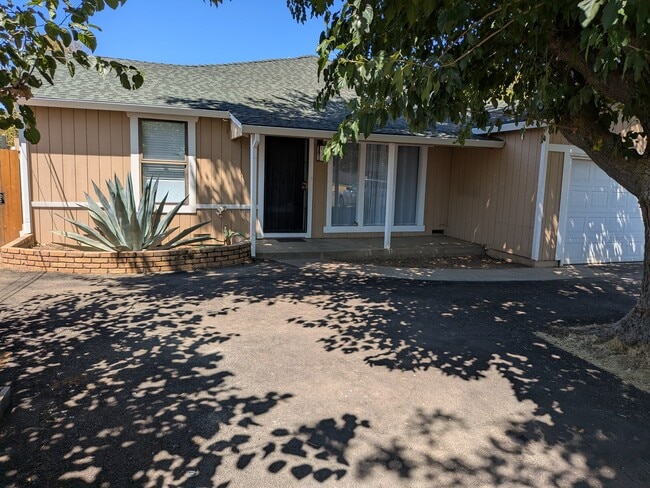 Building Photo - 4905 Raley Blvd