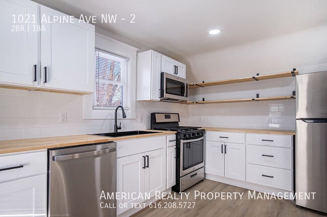 Foto del edificio - 1021 Alpine Ave NW