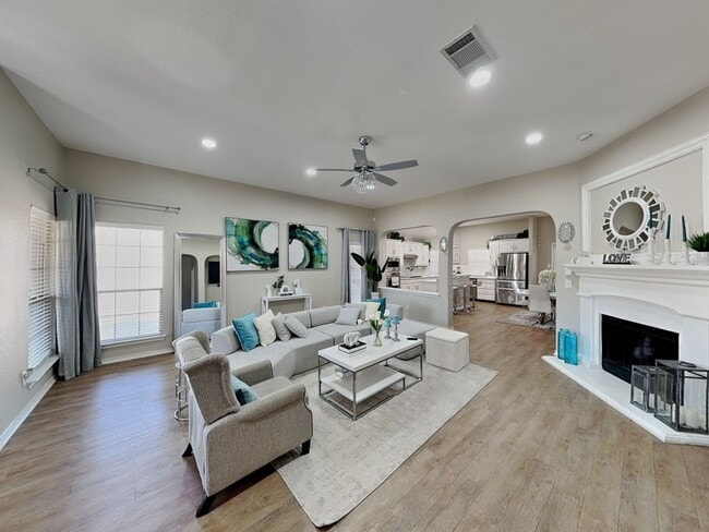 Foto del edificio - Charming Corner Lot Home in The Villages at Edgecliff – Crowley ISD!