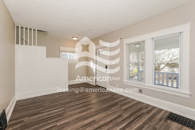 Building Photo - 1069 Herberich Ave