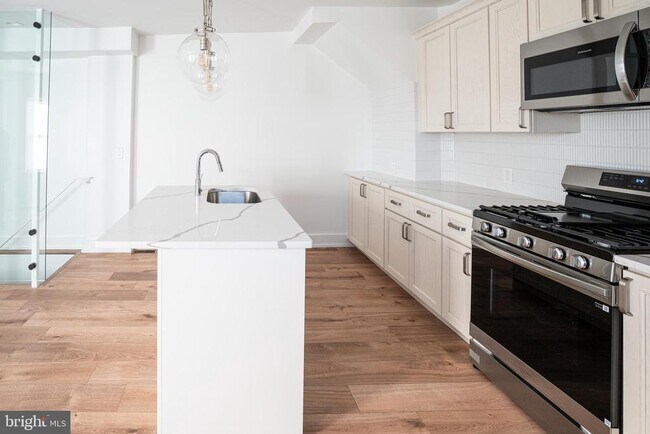 Foto del edificio - 2538 E County Line Rd