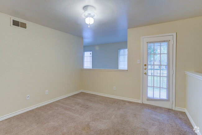 Bedroom - MADISON APARTMENTS