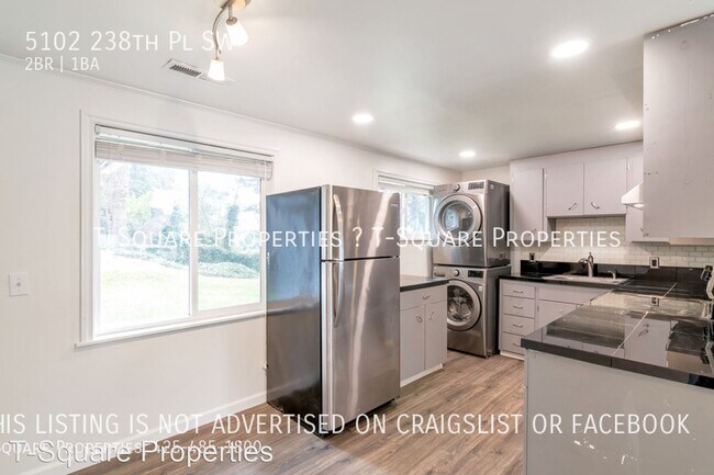 Building Photo - 2 br, 1 bath House - 5102 238th Place SW