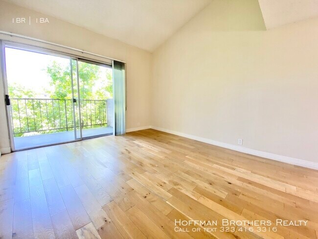 Foto del edificio - 959 S Gramercy Pl Los Angeles CA 90019