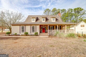 Building Photo - 300 Briarwood Rd