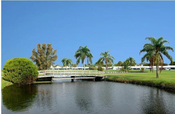 Foto del edificio - 1116 Lake Terrace