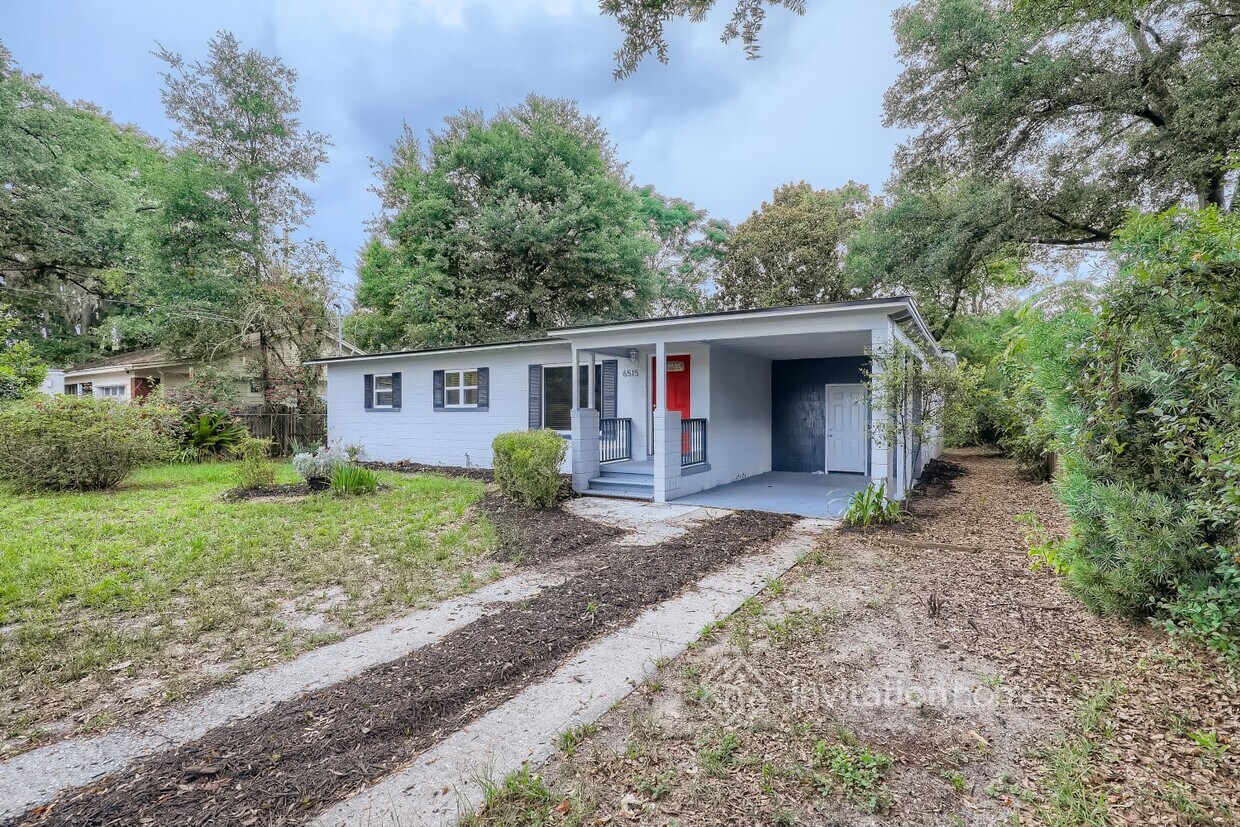 Primary Photo - 6515 Brandemere Rd N