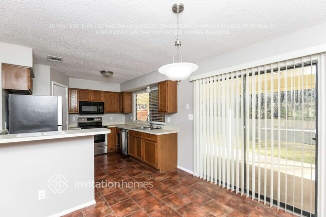Foto del edificio - 4346 Winchester Ct