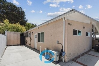 Building Photo - 5065 Chaparral Way