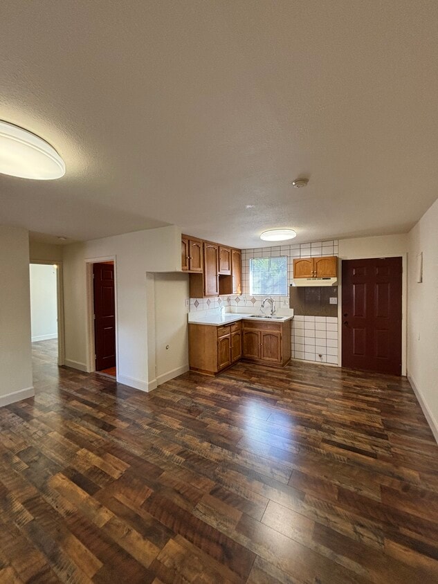 Foto principal - 12646 Ralston Ave