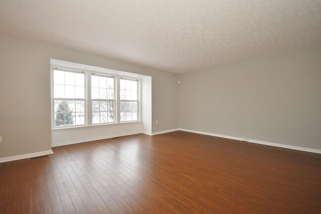 Foto del edificio - 3 Bedroom Townhouse