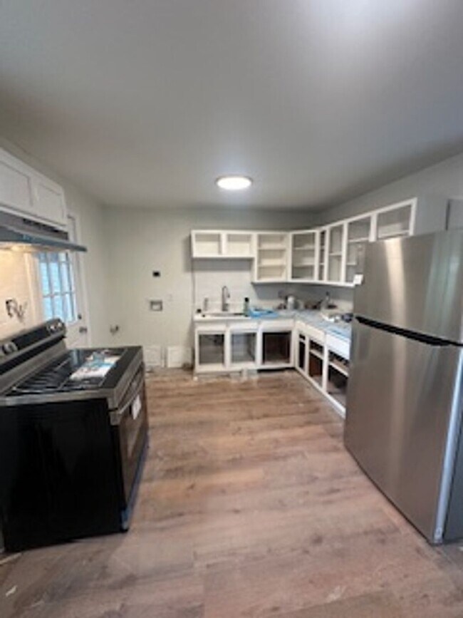 Foto del edificio - Three Bedroom House