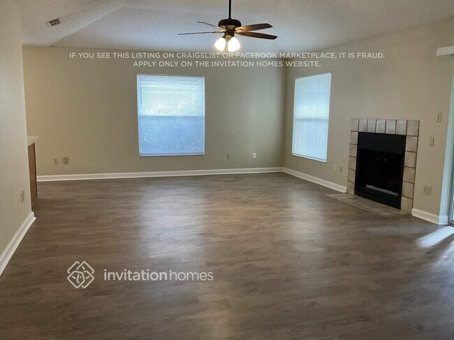 Foto del edificio - 340 Sawgrass Pl