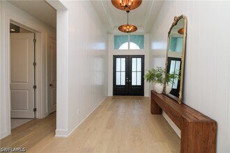 Building Photo - 9241 Cayman Dr