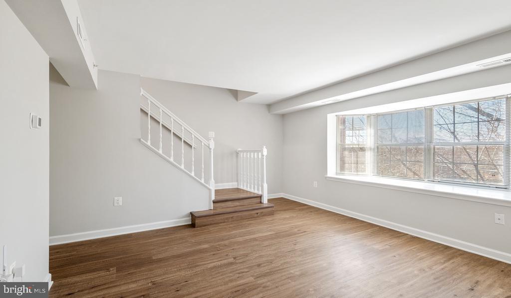 Primary Photo - 3401 38th St NW