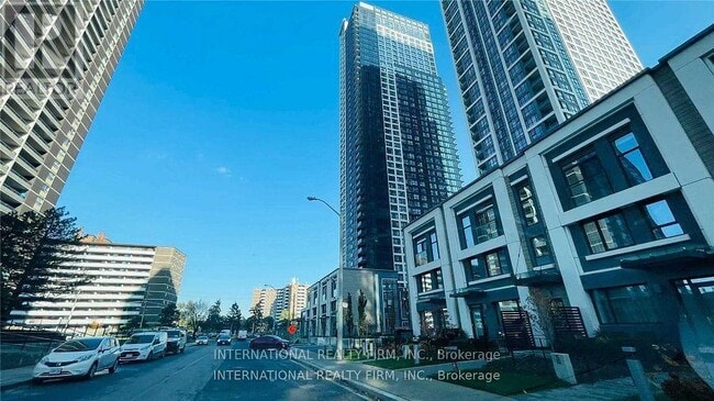 Building Photo - 5 Mabelle Ave