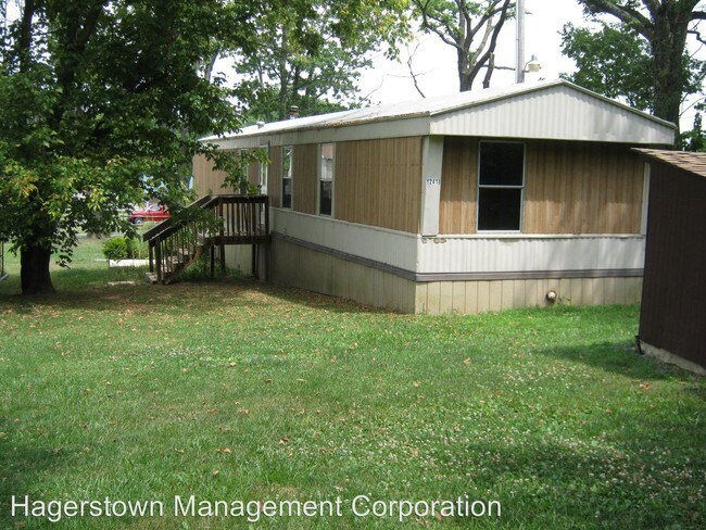 Building Photo - 12202 Brookfield Ave