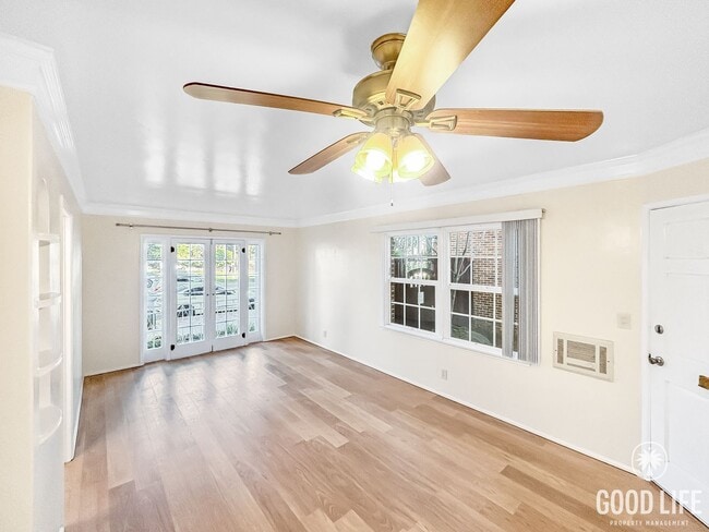 Building Photo - Beautiful 1BD/1BA Condo in Hillcrest W/ Shared Backyard & Laundry Room!