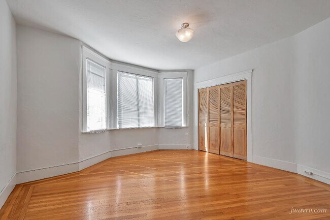 Foto del edificio - 2420 Market St