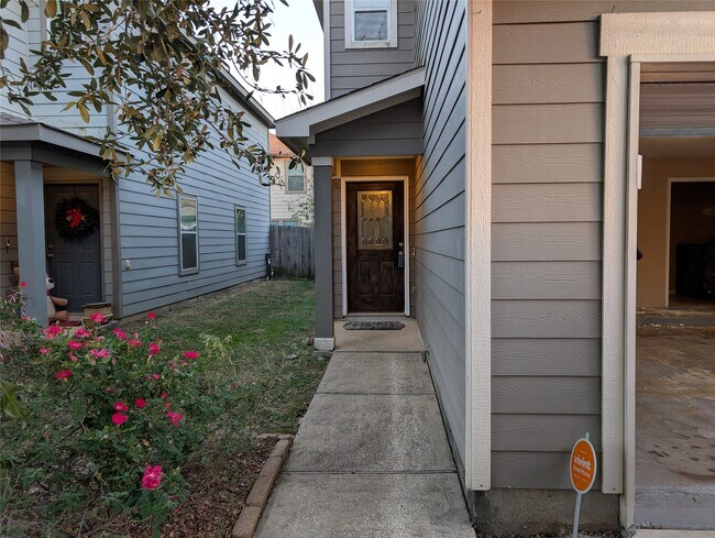 Building Photo - 18920 Sunrise Rnch Ct