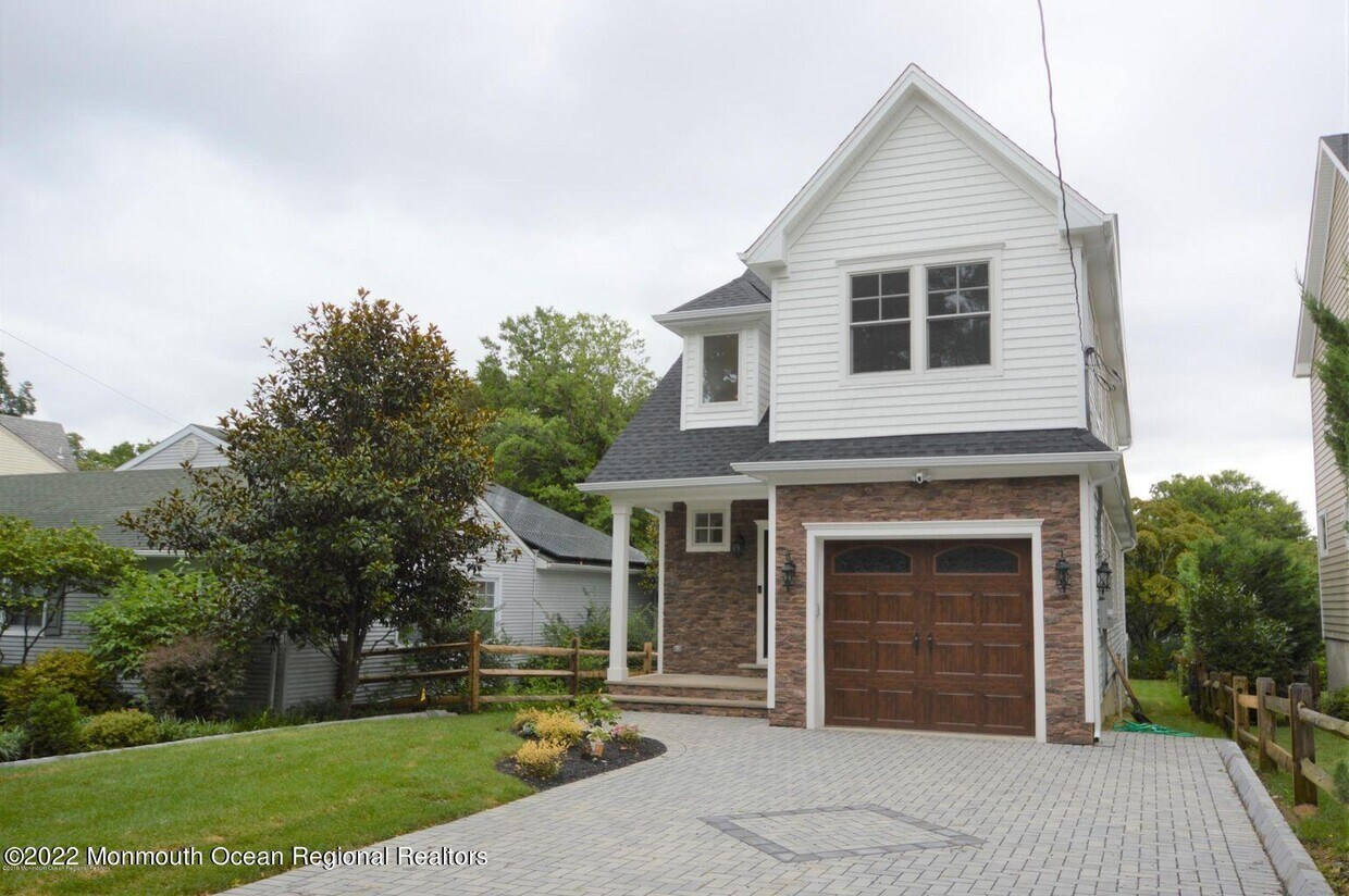 23 3rd St, Rumson, NJ 07760 House Rental in Rumson, NJ