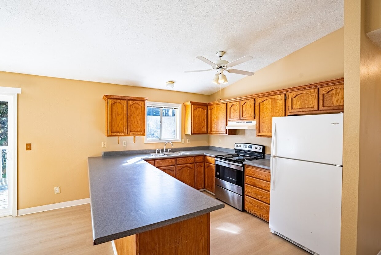 Foto principal - 4228 E 35th Ave