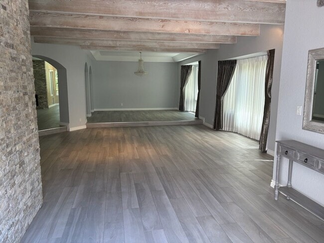 Building Photo - 30057 Torrepines Pl