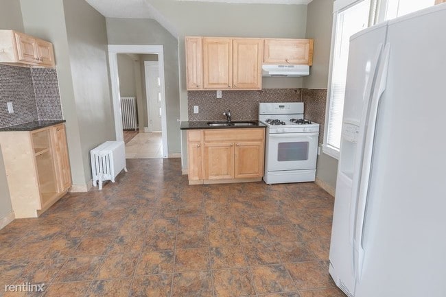 Building Photo - 3 br, 1 bath House - 2617 15th Avenue S