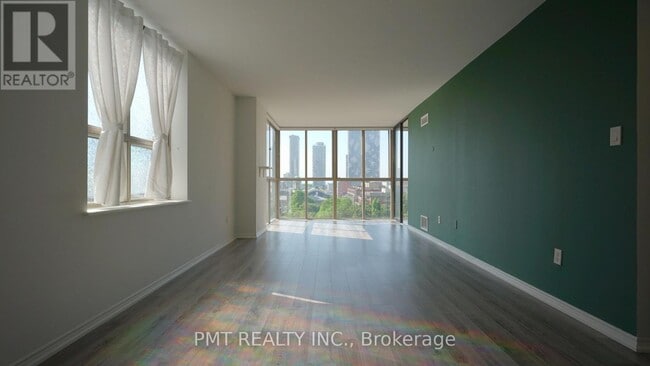 Building Photo - 95-995 Lombard St