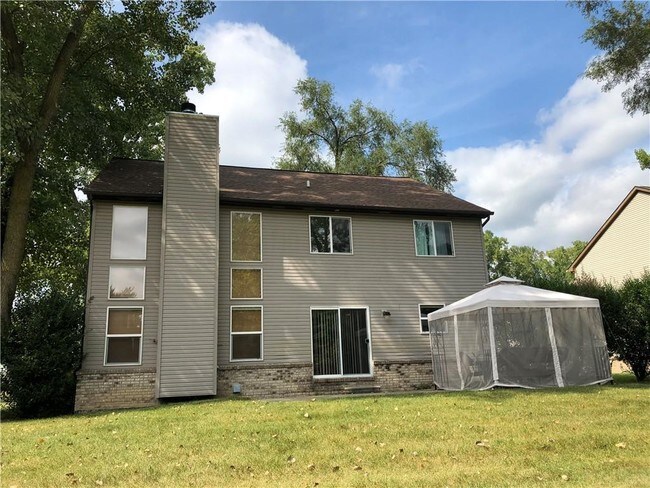 Building Photo - 30144 Cascade Ct