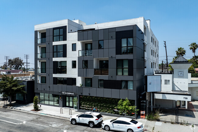 Building Exterior - Fairfax Apartments